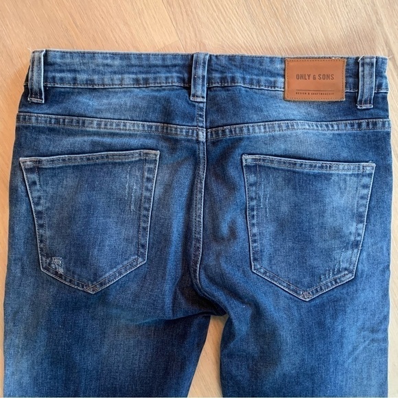 ONLY & Sons slim fitted regular rise button fly softly tapered Jeans - Picture 5 of 13